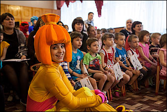 6 марта 2013г. Барнаул   Сертификат на 1 миллион 150 тысяч получил Барнаульский детский дом №7