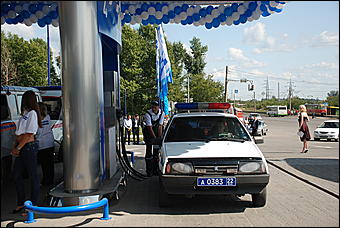 18 августа 2009 г., Барнаул   Открытие АЗС под новым брендом "Газпромнефть"