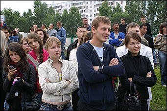 19 июня 2008 г., Барнаул   В Барнауле впервые состоялся забег на "шпильках"