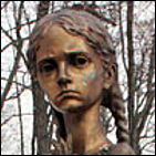 3 января 2009г., Киев, Украина   Мемориальный комплекс памяти жертв Голодомора в Киеве 