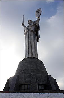 3 января 2009г., Киев, Украина   Мемориальный комплекс памяти жертв Голодомора в Киеве 