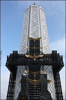 3 января 2009г., Киев, Украина   Мемориальный комплекс памяти жертв Голодомора в Киеве 