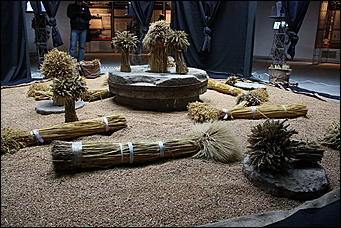 3 января 2009г., Киев, Украина   Мемориальный комплекс памяти жертв Голодомора в Киеве 