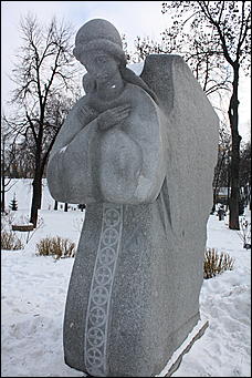 3 января 2009г., Киев, Украина   Мемориальный комплекс памяти жертв Голодомора в Киеве 