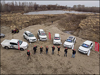 24 апрель 2018 г., Барнаул   Автоцентр АЕМ принял участие в "Апрельском кураже"