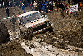 24 апрель 2018 г., Барнаул   Автоцентр АЕМ принял участие в "Апрельском кураже"