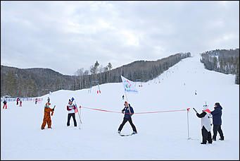 1 декабря 2019 г., "Белокуриха-2". "Мишина гора"   "Свобода, скорость, суперсклон!" Как открывали горнолыжный комплекс "Мишина гора"