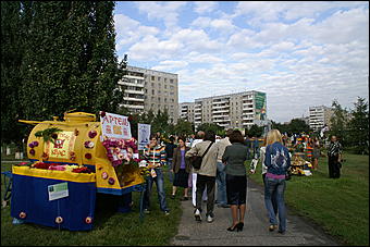 22 августа 2009 г., Барнаул   День рождения Барнаула - выставка цветов и "Город мастеров"
