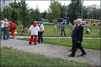 22 августа 2009 г., Барнаул   День рождения Барнаула - выставка цветов и "Город мастеров"