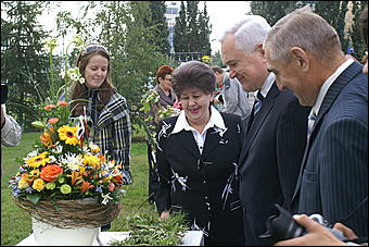22 августа 2009 г., Барнаул   День рождения Барнаула - выставка цветов и "Город мастеров"