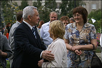 22 августа 2009 г., Барнаул   День рождения Барнаула - выставка цветов и "Город мастеров"