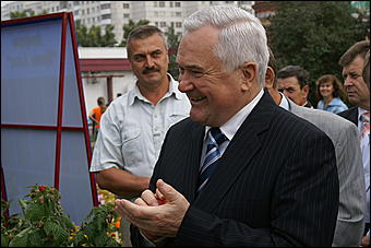 22 августа 2009 г., Барнаул   День рождения Барнаула - выставка цветов и "Город мастеров"