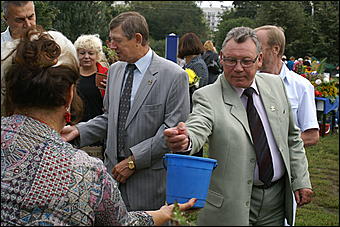 22 августа 2009 г., Барнаул   День рождения Барнаула - выставка цветов и "Город мастеров"