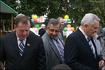 22 августа 2009 г., Барнаул   День рождения Барнаула - выставка цветов и "Город мастеров"