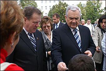 22 августа 2009 г., Барнаул   День рождения Барнаула - выставка цветов и "Город мастеров"