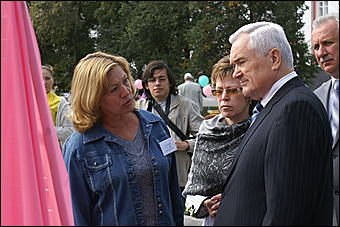 22 августа 2009 г., Барнаул   День рождения Барнаула - выставка цветов и "Город мастеров"