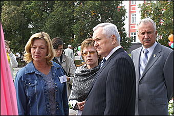 22 августа 2009 г., Барнаул   День рождения Барнаула - выставка цветов и "Город мастеров"