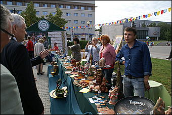 22 августа 2009 г., Барнаул   День рождения Барнаула - выставка цветов и "Город мастеров"
