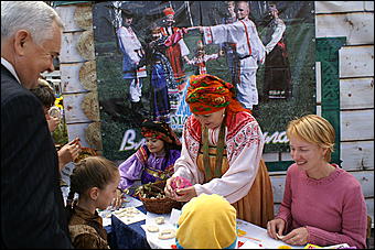 22 августа 2009 г., Барнаул   День рождения Барнаула - выставка цветов и "Город мастеров"