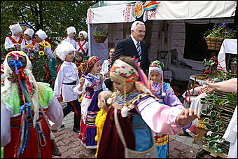 22 августа 2009 г., Барнаул   День рождения Барнаула - выставка цветов и "Город мастеров"