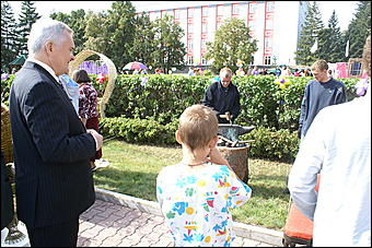 22 августа 2009 г., Барнаул   День рождения Барнаула - выставка цветов и "Город мастеров"