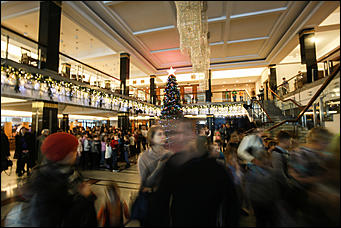 21 декабря 2019 г., Барнаул   "Космический Новый год": в Барнауле стартовали губернаторские елки