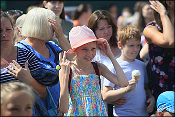 6 августа 2017 г., Барнаул. Екатерина Смолихина Саксофон для волка и скрипка для льва: барнаульский зоопарк отметил седьмой день рождения