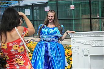 6 августа 2017 г., Барнаул. Екатерина Смолихина Саксофон для волка и скрипка для льва: барнаульский зоопарк отметил седьмой день рождения