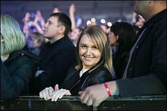 11 апреля 2019 г., Барнаул. Екатерина Смолихина   "Сколько бородатых мужчин в этом зале": как "Руки Вверх" выступили в Барнауле