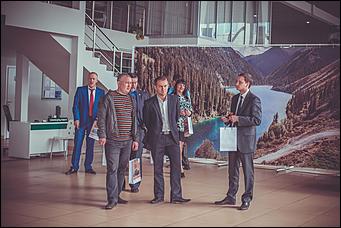 7 мая, г. Барнаул,  ул. Малахова 153-д   День открытых дверей в автосалоне "Автомагистраль"