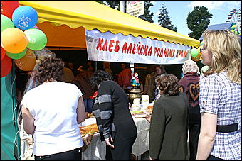 5 июня 2009 г., Барнаул   Праздник хлеба в Барнауле