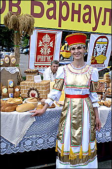 5 июня 2009 г., Барнаул   Праздник хлеба в Барнауле