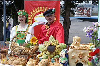 5 июня 2009 г., Барнаул   Праздник хлеба в Барнауле
