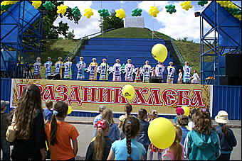 5 июня 2009 г., Барнаул   Праздник хлеба в Барнауле