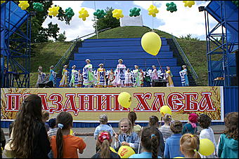 5 июня 2009 г., Барнаул   Праздник хлеба в Барнауле