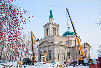 11 февраль 2016 г., Барнаул © Амител Вячеслав Мельников Строительство храма в Нагорном парке: как выглядит новый комплекс. Фото