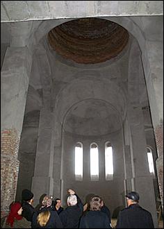 29 мая 2007 г., Барнаул   Посещение главой Барнаула Владимиром Колгановым строящихся в городе храмов