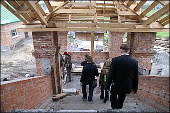 29 мая 2007 г., Барнаул   Посещение главой Барнаула Владимиром Колгановым строящихся в городе храмов