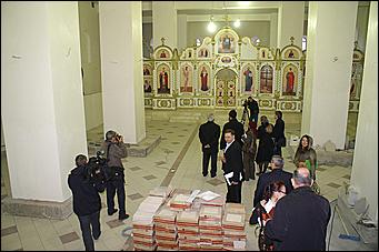 29 мая 2007 г., Барнаул   Посещение главой Барнаула Владимиром Колгановым строящихся в городе храмов