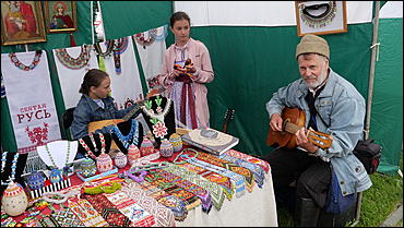 12 июня 2021 г., ОЭЗ "Бирюзовая Катунь"    "День России" на Бирюзовой Катуни: как прошел IX Всероссийский фестиваль традиционной культуры