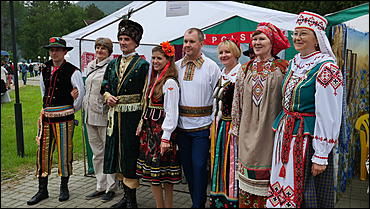 12 июня 2021 г., ОЭЗ "Бирюзовая Катунь"    "День России" на Бирюзовой Катуни: как прошел IX Всероссийский фестиваль традиционной культуры