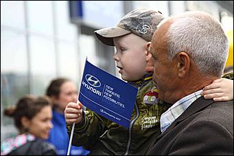 1 июня 2011 г., Барнаул   Праздник для детей от автоцентра АНТ – единственного в Алтайском крае официального дилера Hyundai совместно с ГИБДД города Барнаула