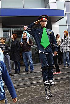 1 июня 2011 г., Барнаул   Праздник для детей от автоцентра АНТ – единственного в Алтайском крае официального дилера Hyundai совместно с ГИБДД города Барнаула