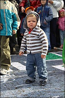 1 июня 2011 г., Барнаул   Праздник для детей от автоцентра АНТ – единственного в Алтайском крае официального дилера Hyundai совместно с ГИБДД города Барнаула