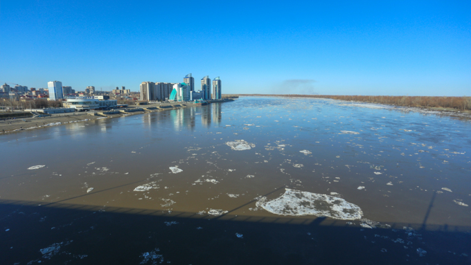 9 апреля 2019 г., Барнаул. Екатерина Смолихина   Льдин "парад": фоторепортаж с ледохода в Барнауле