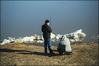 9 апреля 2019 г., Барнаул. Екатерина Смолихина   Льдин "парад": фоторепортаж с ледохода в Барнауле