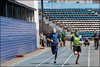 6 май 2016 г., Барнаул Тяжело в учении – легко в армии. Ежегодная акция "День призывника". Фоторепортаж