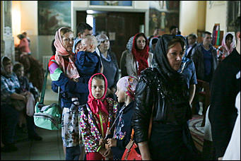 23 августа 2019 г., Барнаул   Прикоснуться к святыне: барнаульцы до вечера шли поклониться чудотворной иконе