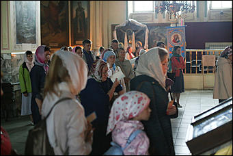 23 августа 2019 г., Барнаул   Прикоснуться к святыне: барнаульцы до вечера шли поклониться чудотворной иконе