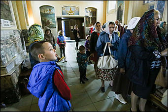 23 августа 2019 г., Барнаул   Прикоснуться к святыне: барнаульцы до вечера шли поклониться чудотворной иконе